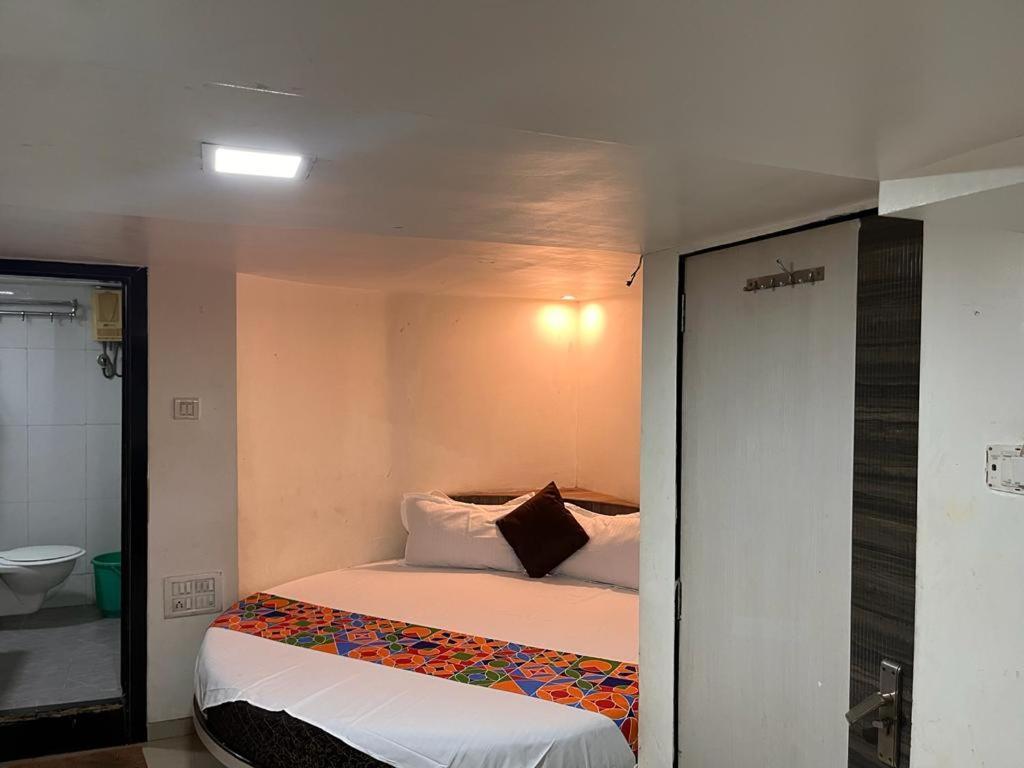 Hotel Havana Мумбаї Екстер'єр фото